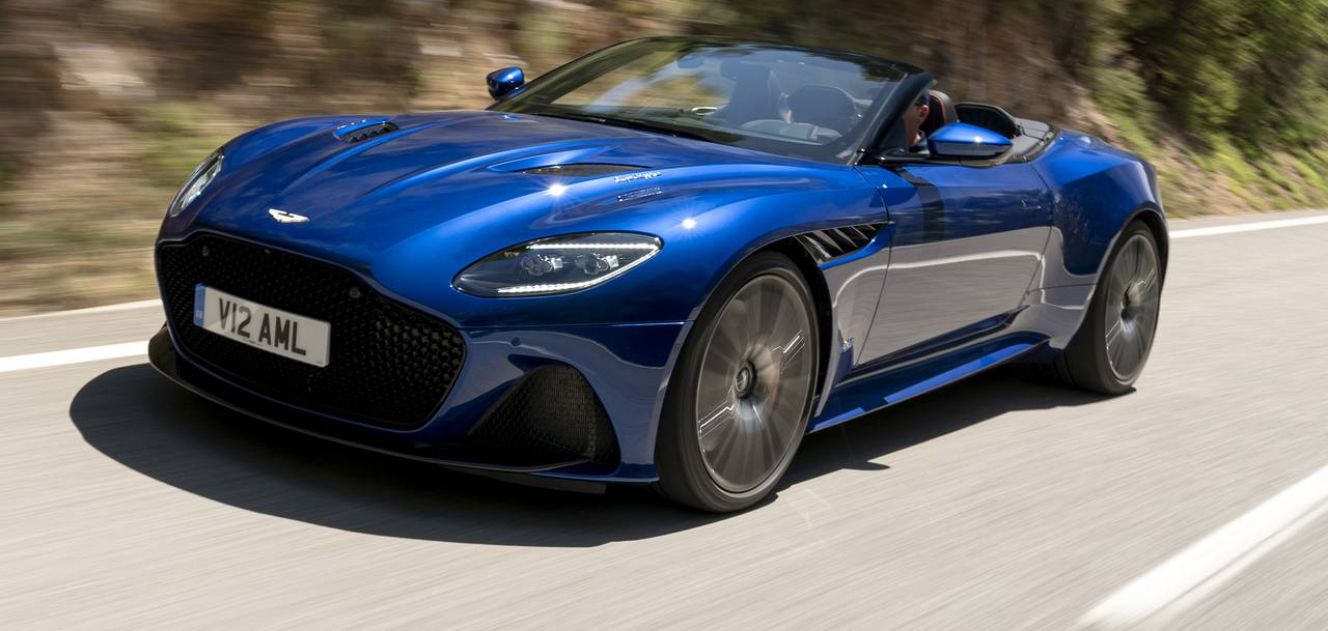 Aston Martin DBS Volante Rent