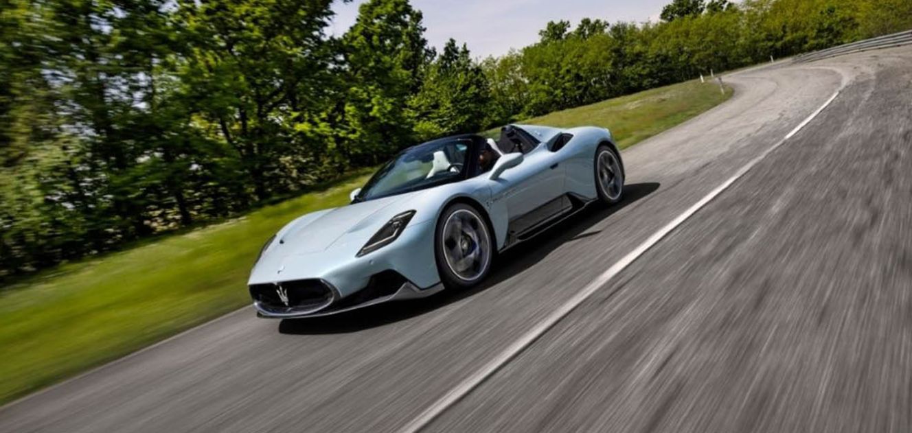 Maserati MC20 Cielo Rent