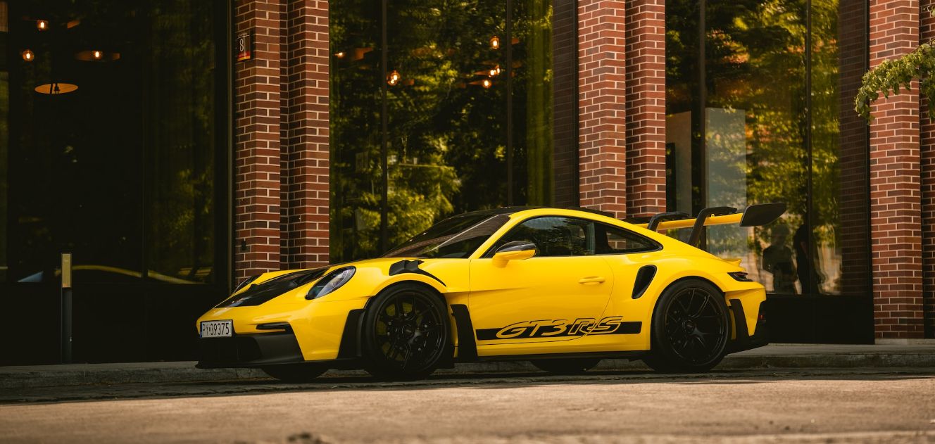 Porsche 911 GT3 RS Rental