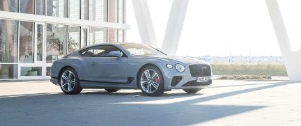 Rent Bentley Dubai