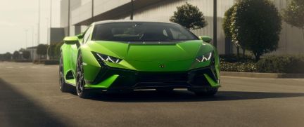 Rent Lamborghini Dubai