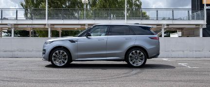 Rent Land Rover Geneva