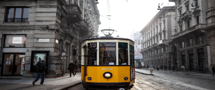 Rent Convertible Supercar Milan