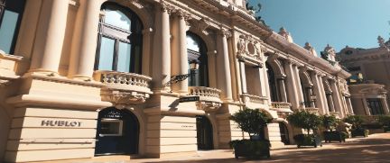 Rent SUV Monte Carlo