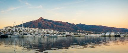 Rent Performance SUV Marbella