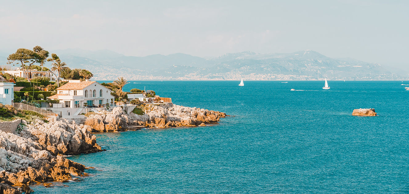 Rent a Luxury Car in Antibes