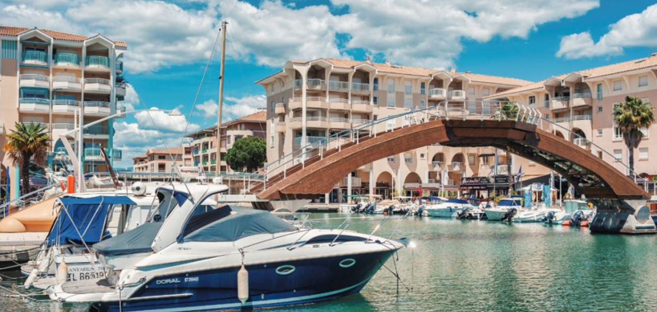 Rent a Luxury Car in Frejus