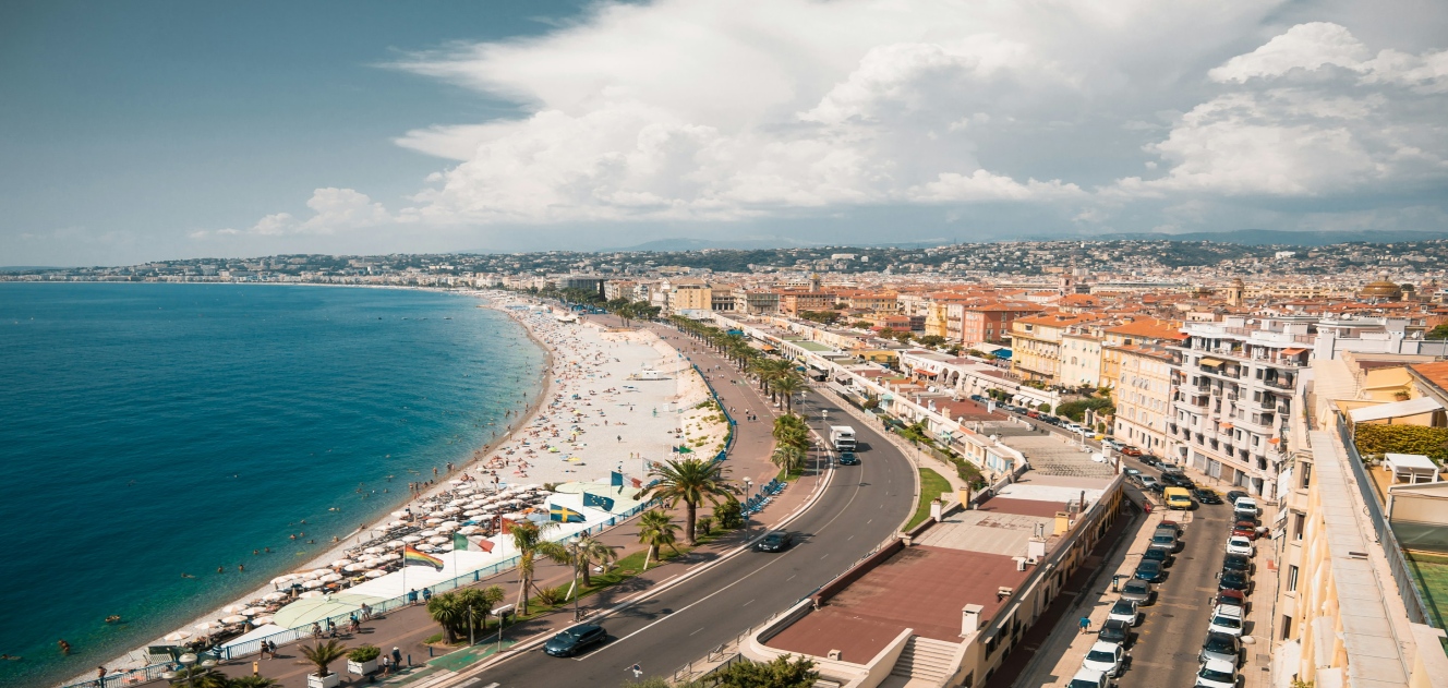Rent a SUV in Nice