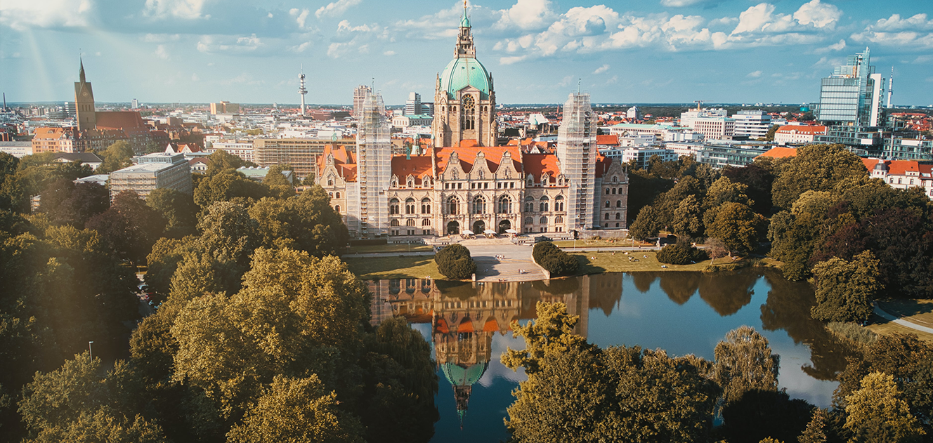 Rent a Luxury Car in Hannover