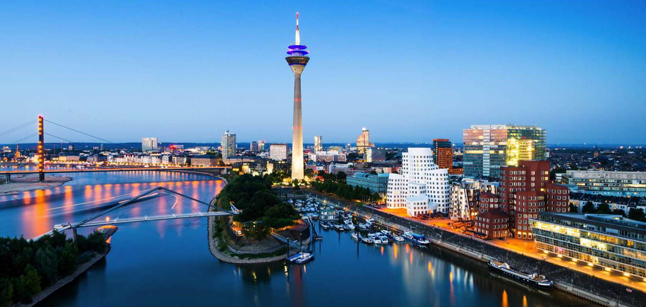 Rent a Luxury Car in Düsseldorf