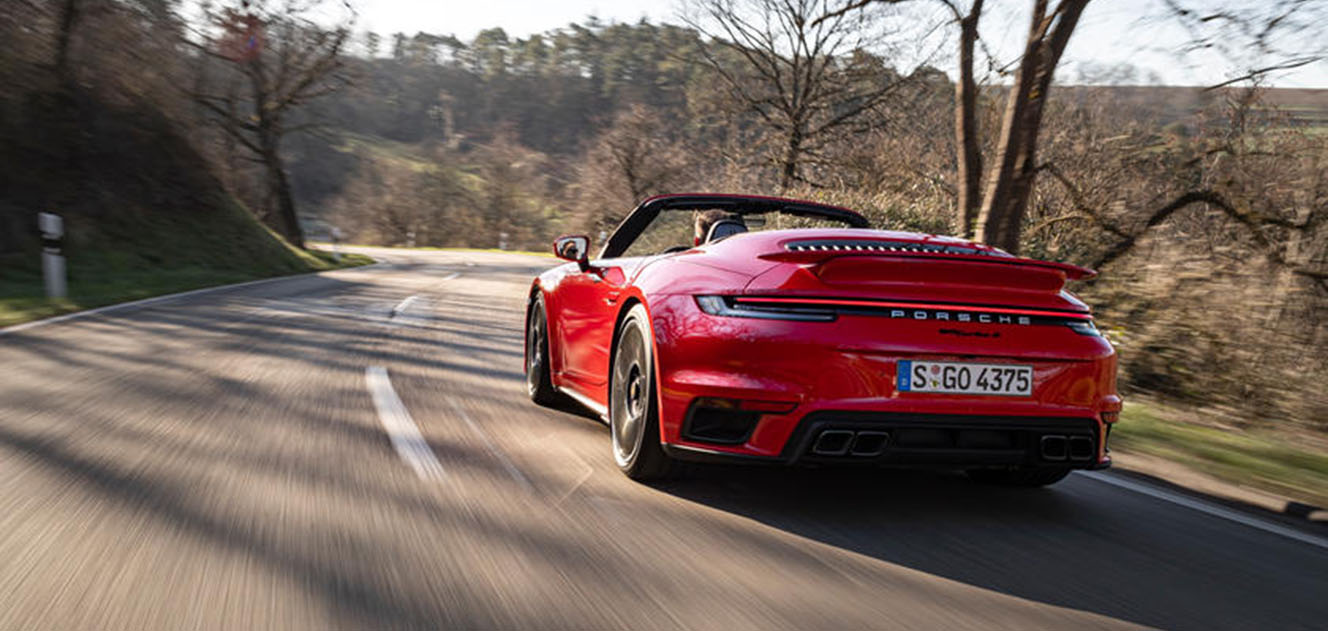 Porsche 911 992 Turbo Cabriolet Rent