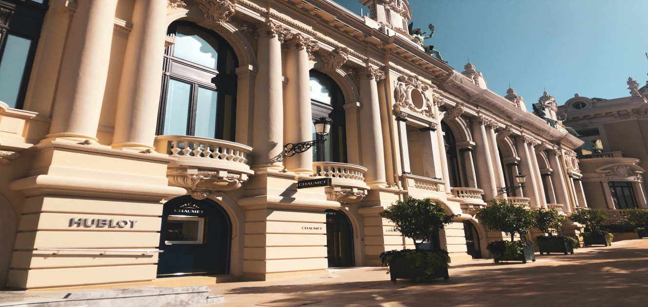 Rent a SUV in Monte Carlo