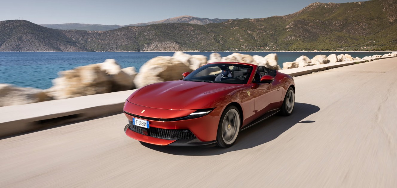 Ferrari Amalfi Spider Rent