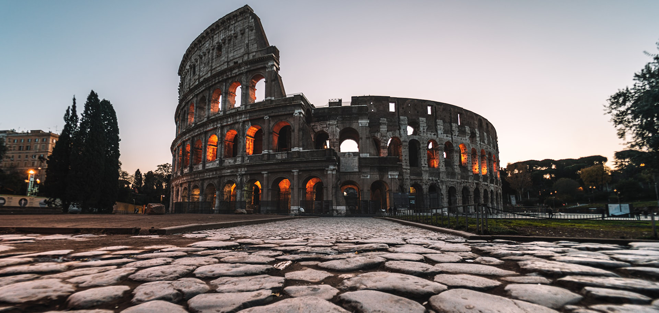 Rent a Luxury Car in Rome