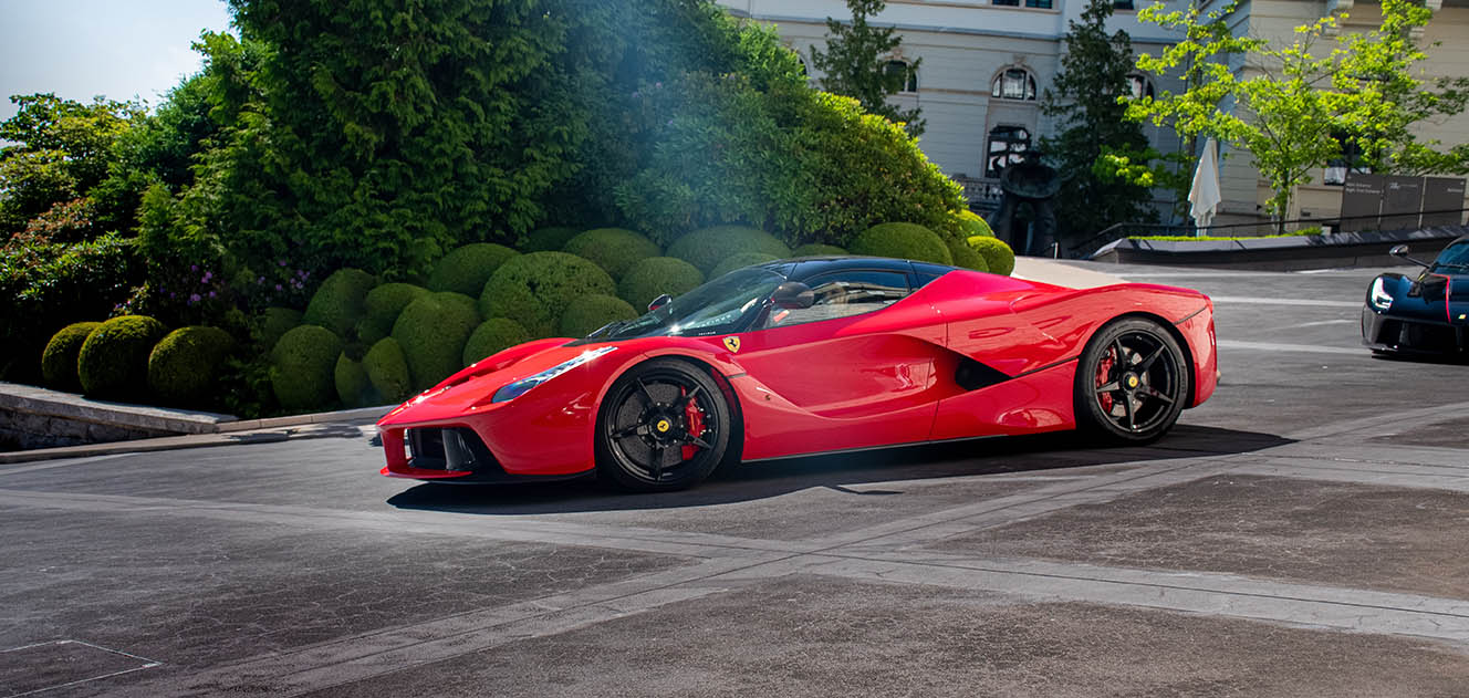 Ferrari LAFERRARI белая