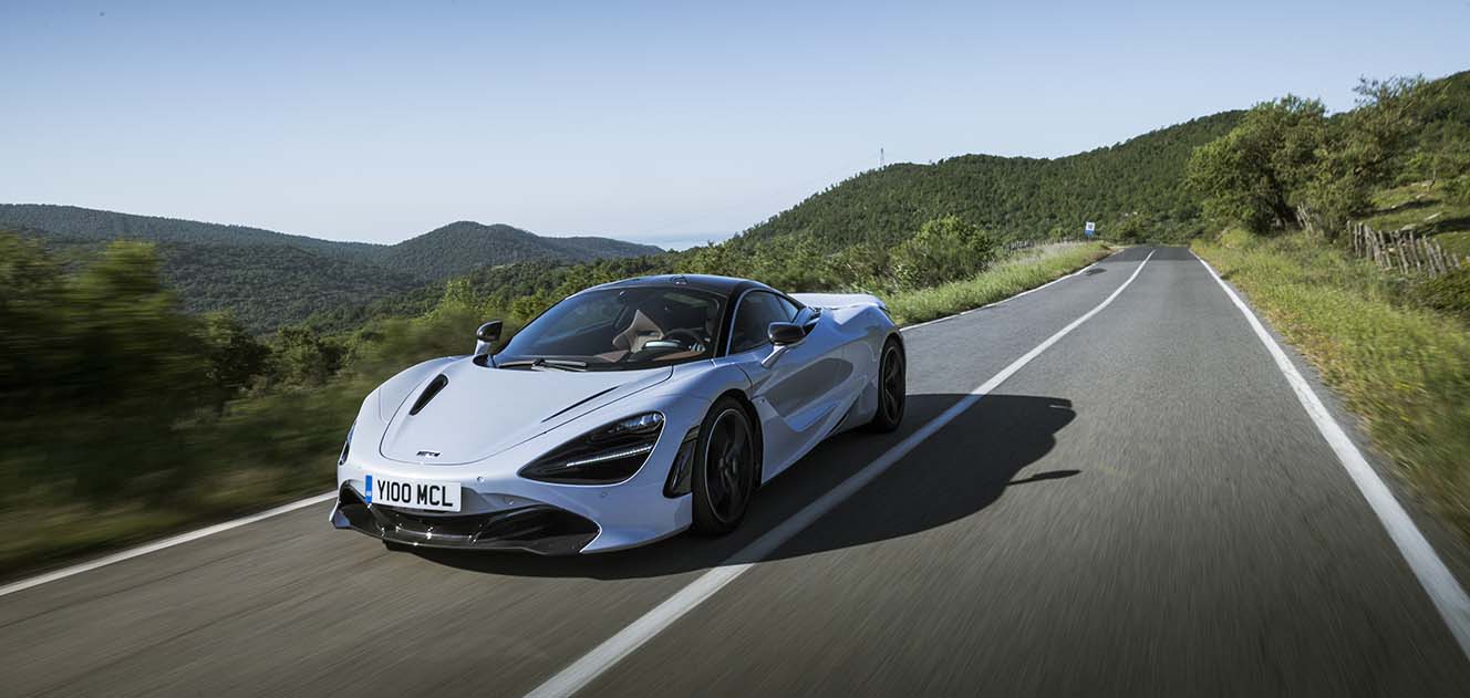 McLaren 720S Coupe Rent