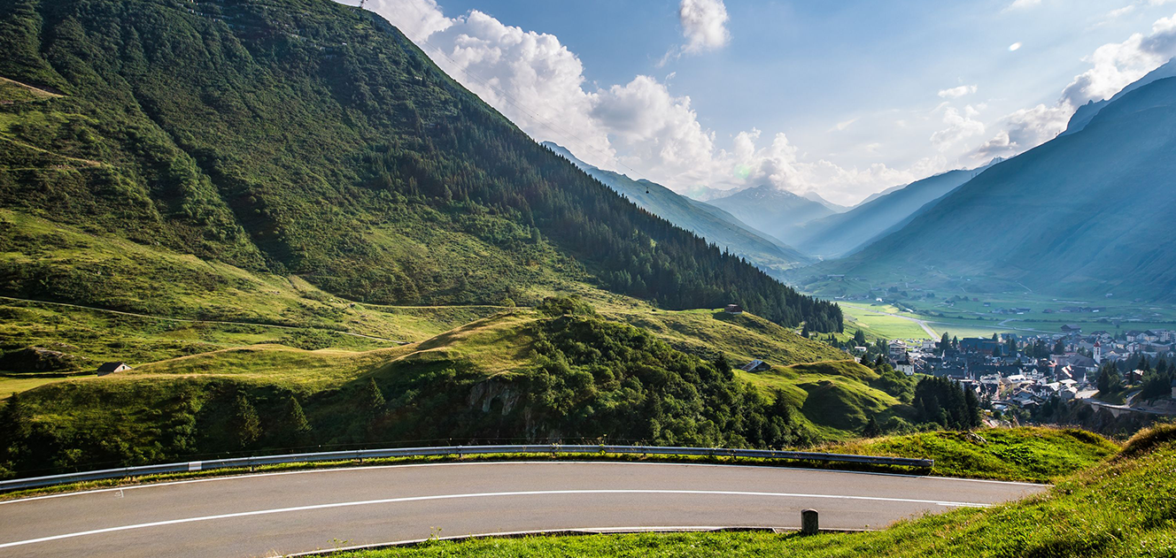 Rent a Luxury Car in Andermatt