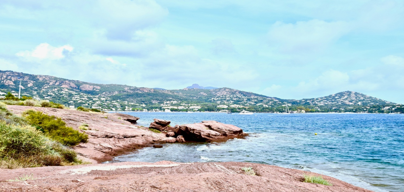 Rent an Executive Car in Nice