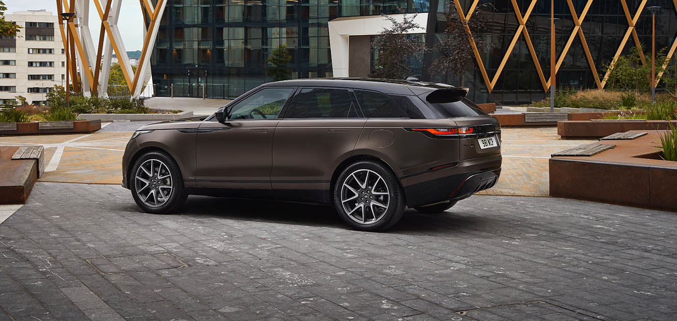 Range Rover Velar Rent
